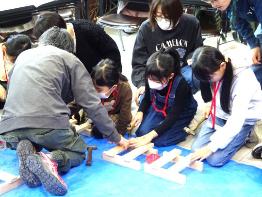 親子で木工細工
